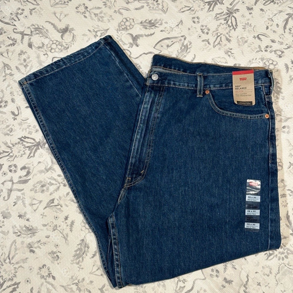 NWT - Levi’s 550 Relaxed Blue Jeans 48x30 Big & Tall
